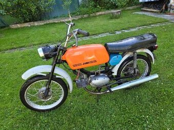 Jawa 23 Mustang bez TP, oranžový 4.