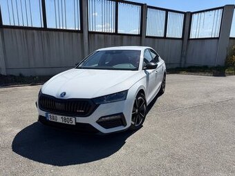 Škoda Octavia VI VRS 2.0TSI 180kW, Manuál