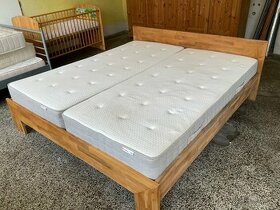 Manželská postel dub včetně matrací