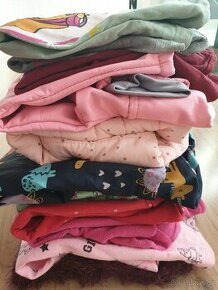 Set dívčího oblečení  vel. 116 (obsahuje 3 bundy)