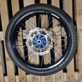 Enduro Kola Husqvarna FE