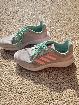 Sportovní boty Adidas vel.36