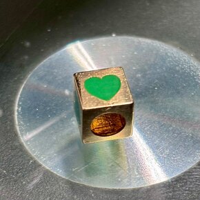 Pandora zlato 1,71g - 1