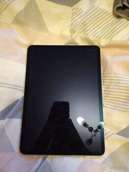 Ipad 11 pro 256GB baterie 97% a Apple pencil 2. Generace