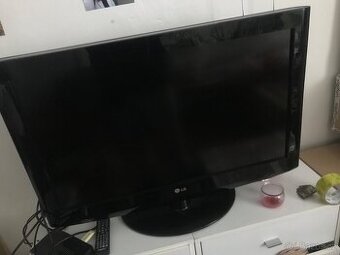 Televize LG 82 cm - 32" HD Ready LG LCD TV + anténa