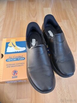 Kotníkové boty Skechers, vel. 36
