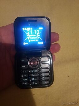 Nový mini mobilek -i17