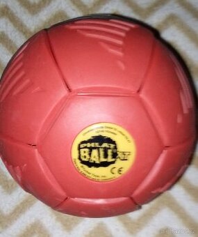 Vyloženě hravý balón značky Phlat Ball