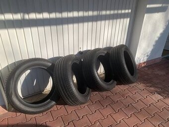 Letní sada pneu Pirelli 235/55 R 18 100V