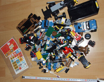 stavebnice COBI +LEGO,  přes 1kg dílků - ZADÁNO