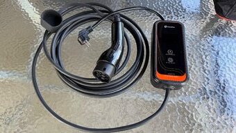 Přenosná nabíječka elektromobilu AmperePoint