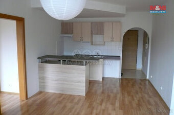 Pronájem bytu 2+kk, 41 m², Chvaletice, ul. U Kulturního domu