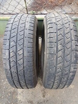 215/70 r15c