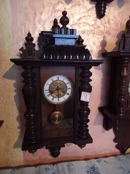 Starožitné nástěnné hodiny č.9