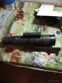 Puškohled s nočním viděním rychlé jednání sleva