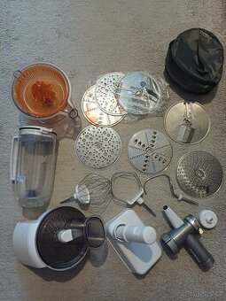 Příslušenství k robotu Bosch MUM 5xxx