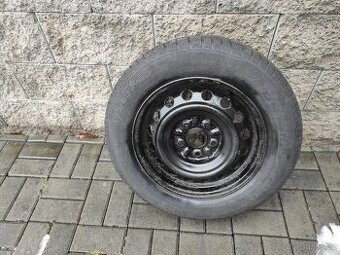 Zimní kola Auris 5x 114,3 195/65R15