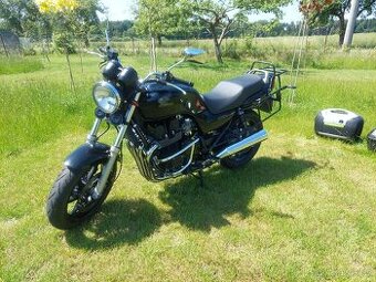 Honda CB 750 SEVEN FIFTY