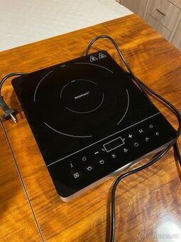 Indukční vařič SilverCrest 2200 W