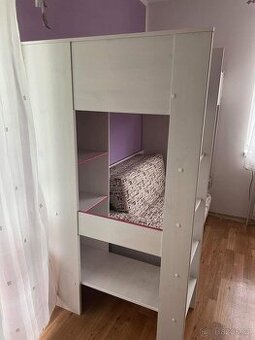 Postel s horním spaním Rozkládací sedačka s úložným prostore
