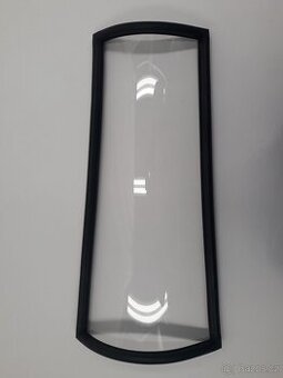 Prodám na Zetor 3011 a 4011 zadní pravé i levé plexiskla