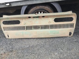 Prodám díly na škoda 100