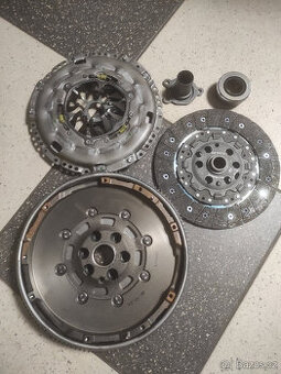 LUK SPOJKA+SETRVAČNIK OCTAVIA 2 1,977KW /NOVA/