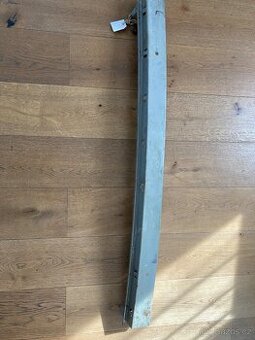 Škoda 105-130 držák nárazníku