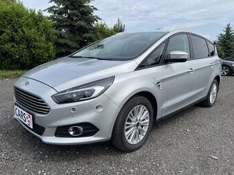 Prodám Ford S-MAX 2.0. 140kw. 4x4. Soukromé vozidlo minister