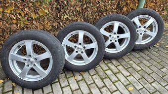 Prodám dvě sady kol včetně pneu