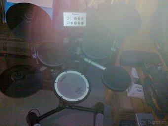 elektronická bicí souprava Roland