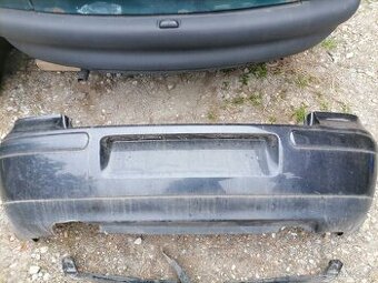 Zadní nárazník na Vw golf 4