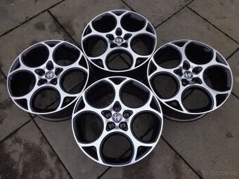 Alfa Romeo original alu kola R19