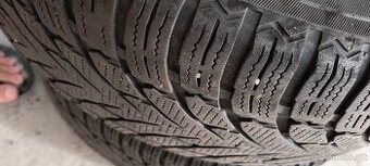 Nokian 226/65r17 - 1