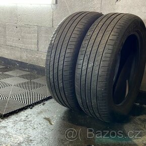Letní pneu 205/55 R17 95V Michelin  4-4,5mm
