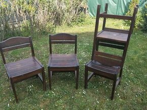 Čtyři dřevěné židle - 1