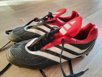 Vzácné kopačky Adidas Predator Karnivor 2