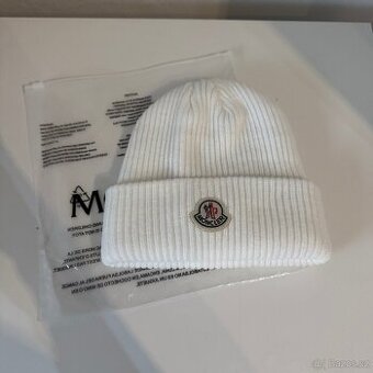 Moncler čepice