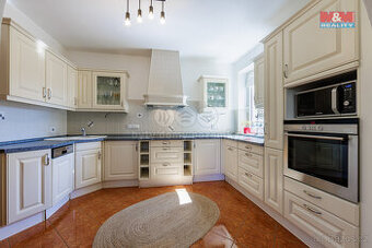 Prodej rodinného domu, 354 m², Dalovice, ul. V Břízkách