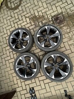 Cupra Leon Alu kola + letní pneu
