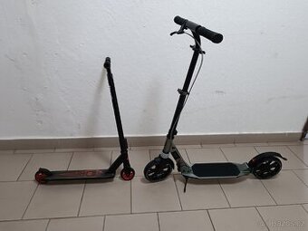 2x koloběžka. Koloběžky. Koloběžku