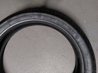Pneu Metzeler 110/70 -17