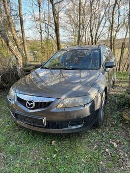 Mazda na náhradní díly (prodej jako celek)