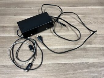 TESLA AZG 983 GRAMO PŘEDZESILOVAČ