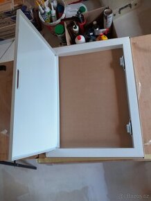 Revizní dvířka kovová s úchytem 300x400