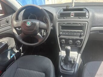 Octavia 2 1.9tdi 77kw 2010