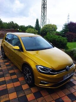 Volkswagen Golf 1.0TSI