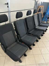 Vw T6 Transporter Caravelle sklopné sedadla výborný stav