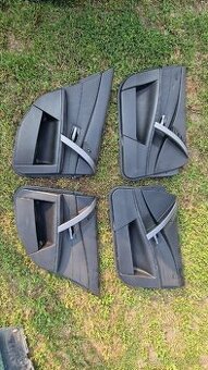 Černé kožené tapce z Bmw E60 E61