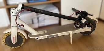 Koloběžka elektricka Xiaomi Pro 2